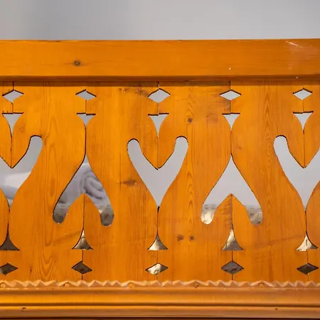 Constantino Traditional Retreat - 19th Century Holiday home