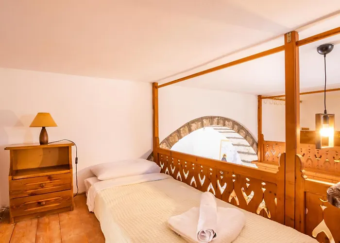 Constantino Traditional Retreat - 19th Century بيت للعطل Foiníkion