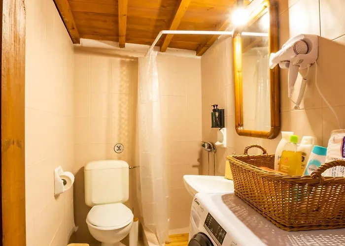 Constantino Traditional Retreat - 19th Century بيت للعطل *