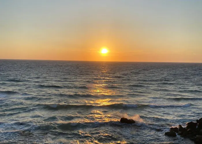 Constantino Traditional Retreat - 19th Century Foiníkion